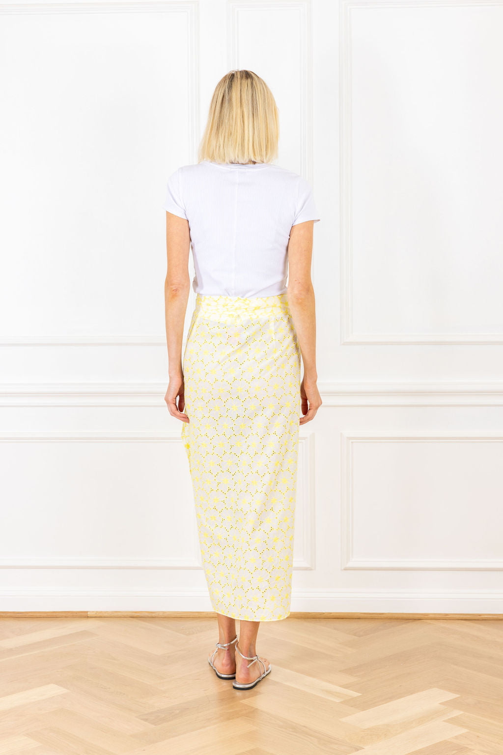 falda cruzada larga con ojales color limón